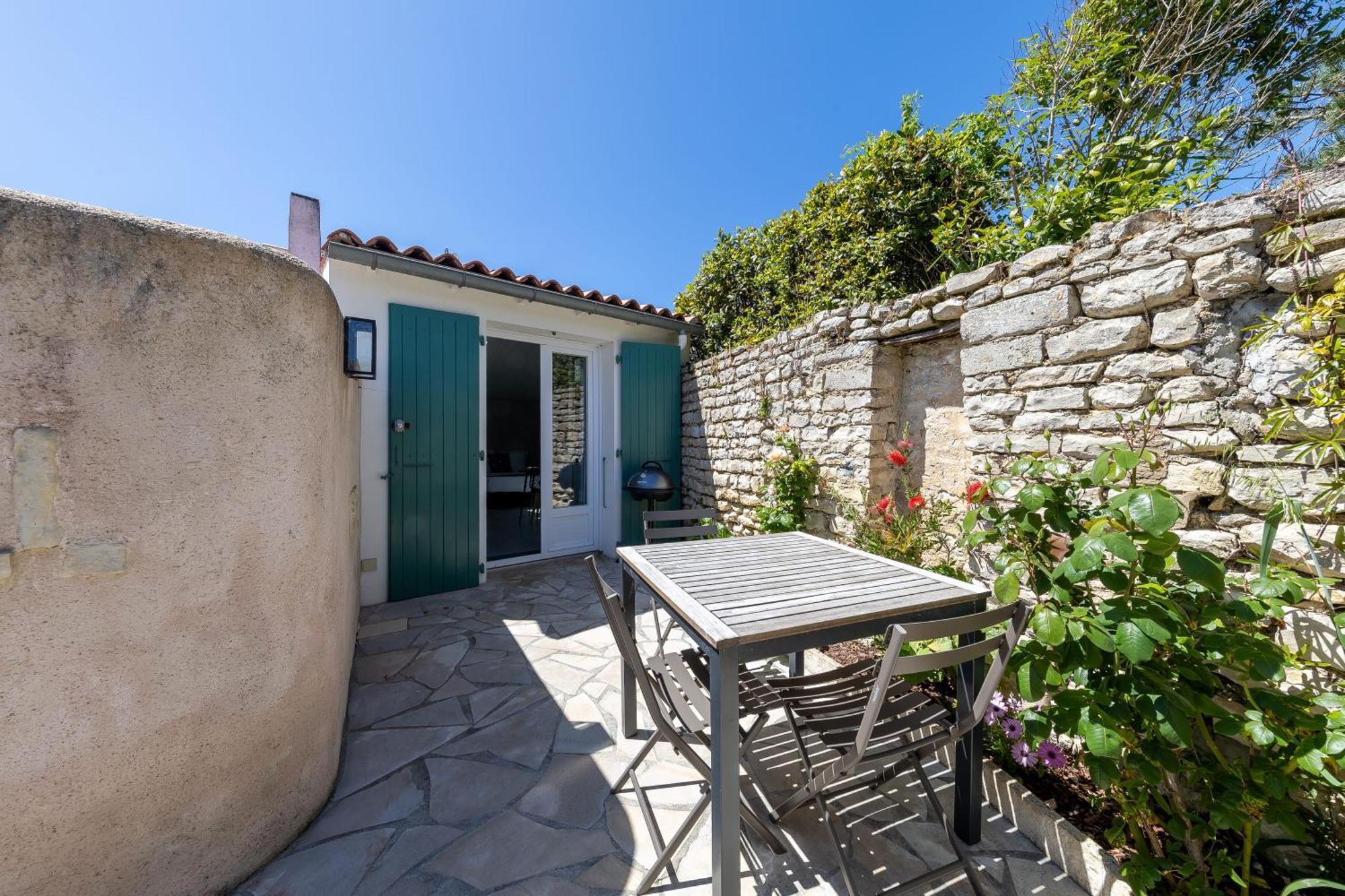 Le Clos Des Sternes 拉弗洛特 外观 照片